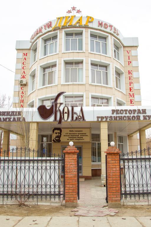 Diar Hotel Atyrau Luaran gambar